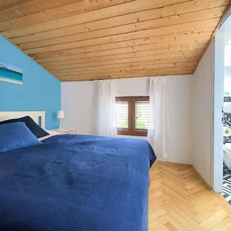 In Mit Grill Apartment Baska (Krk)